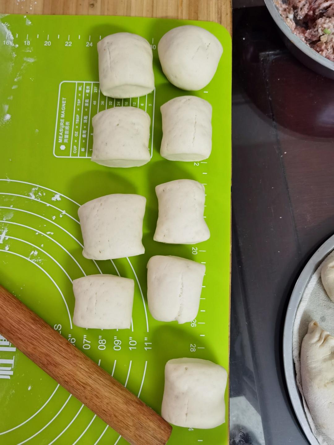 鲜肉包子