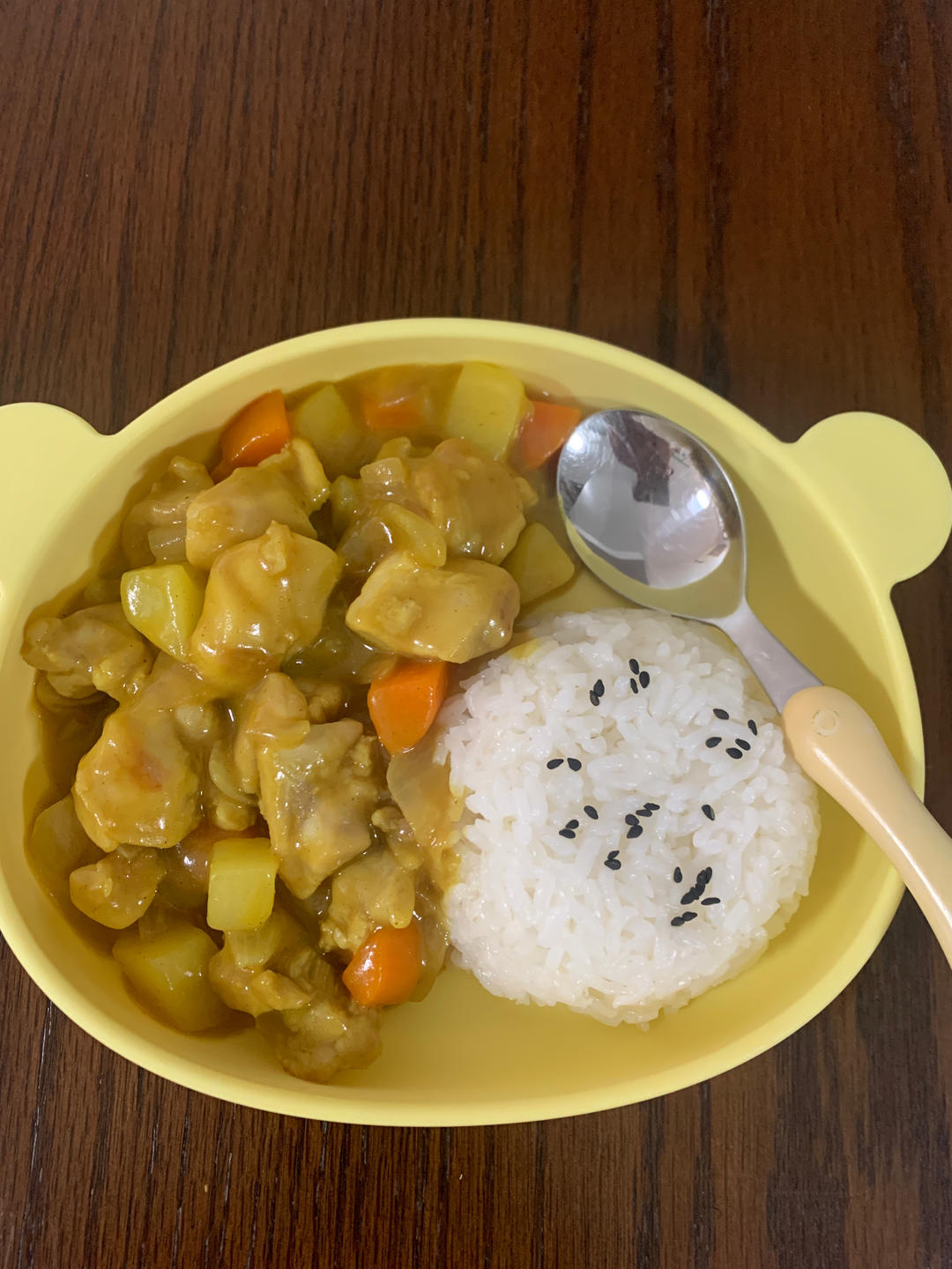 宝宝辅食：咖喱土豆鸡肉饭（适龄：36月+）