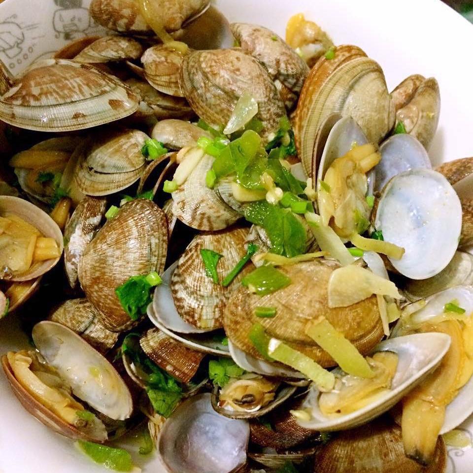 葱炒花蛤