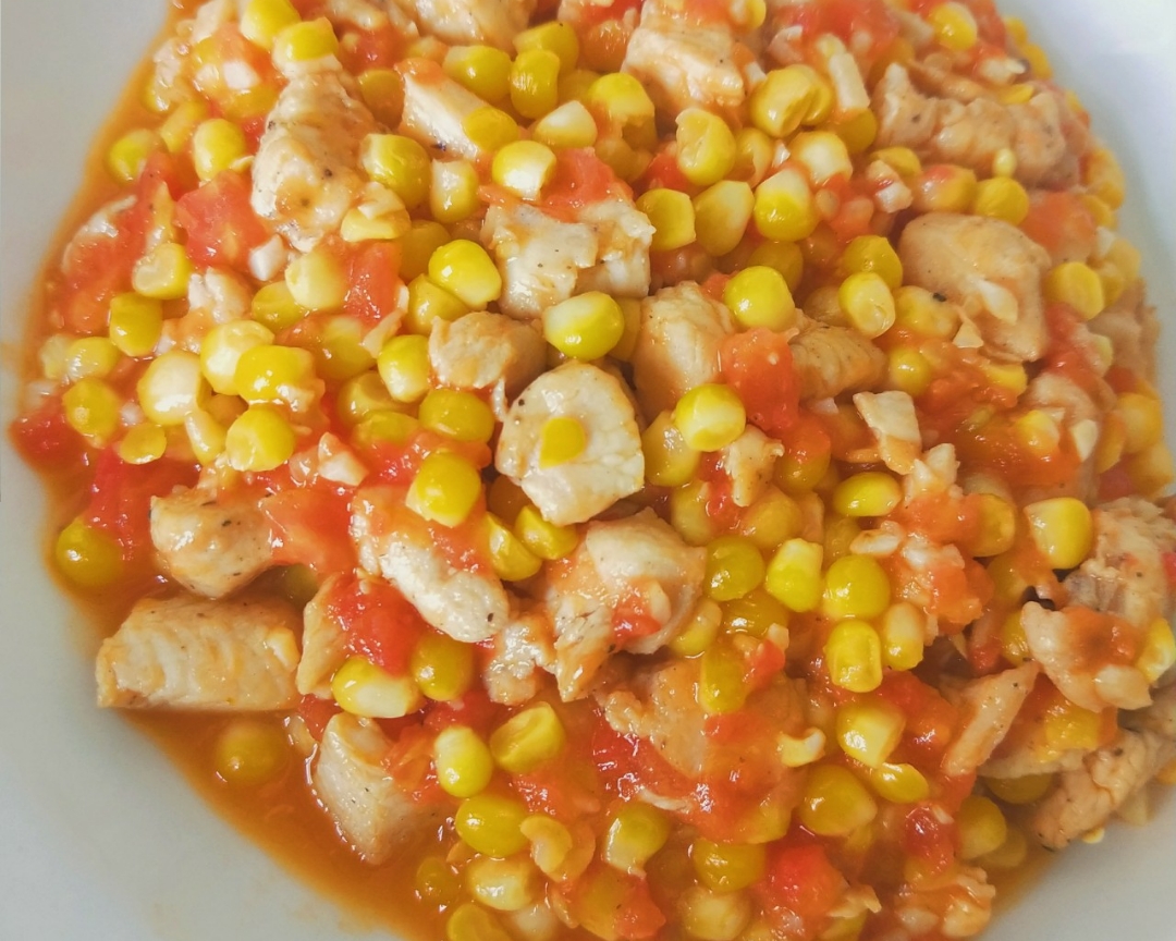 「美味低脂」玉米番茄炖鸡胸|易上手减脂午餐(一人食)