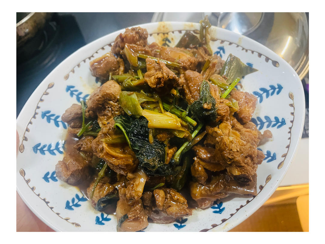 紫苏焖鸭