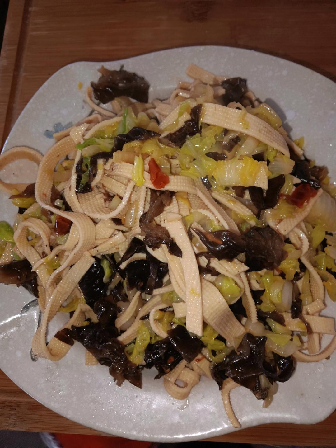 娃娃菜炒豆皮