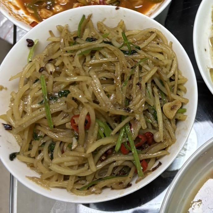 先启半步癫-泰椒土豆丝