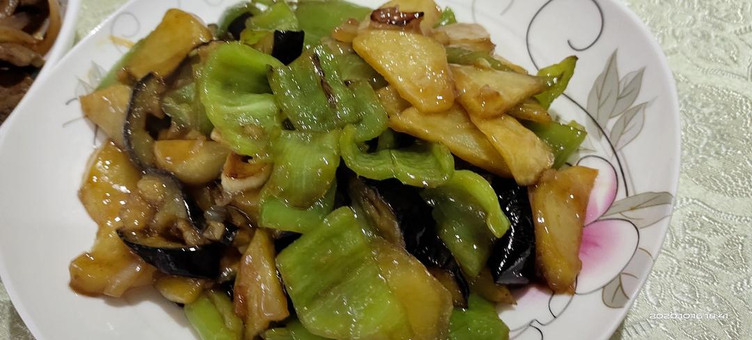 地三鲜：省油诀窍