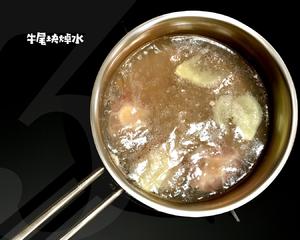 隔水炖猴菇牛尾汤的做法 步骤3