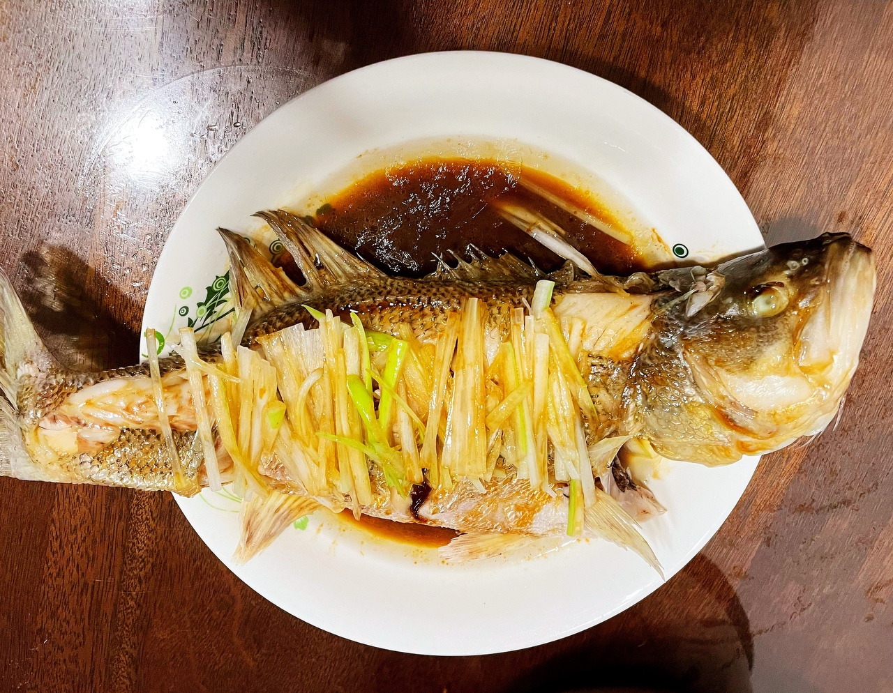 广东人教的家常清蒸鲈鱼的做法