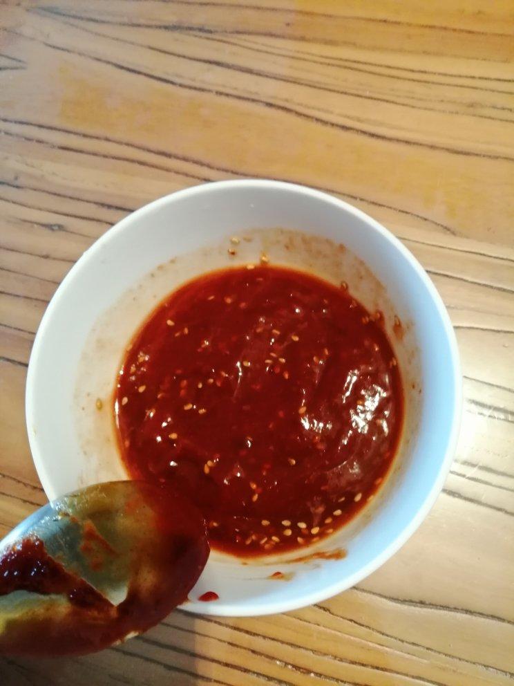 用料简单的灵魂烤肉蘸酱
