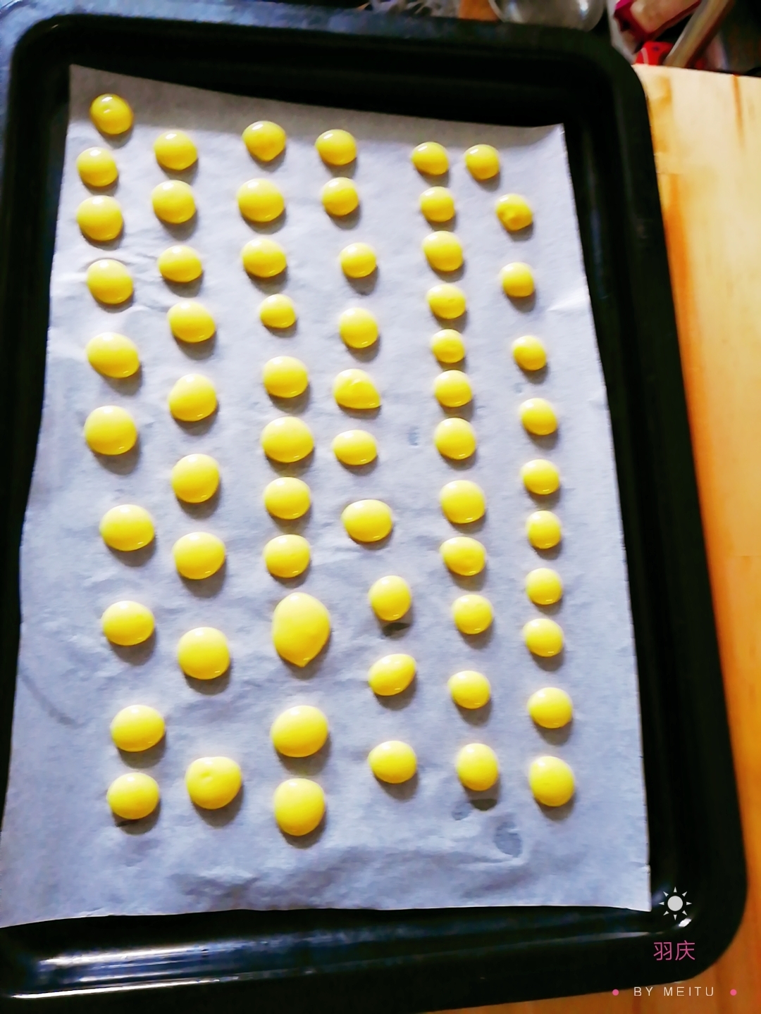 蛋黄溶豆的做法