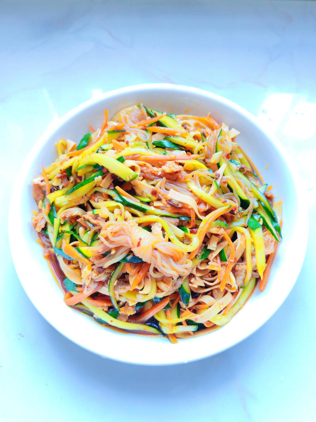 开胃爽口不长胖！天热晚上不想吃饭，试试这个大拌菜