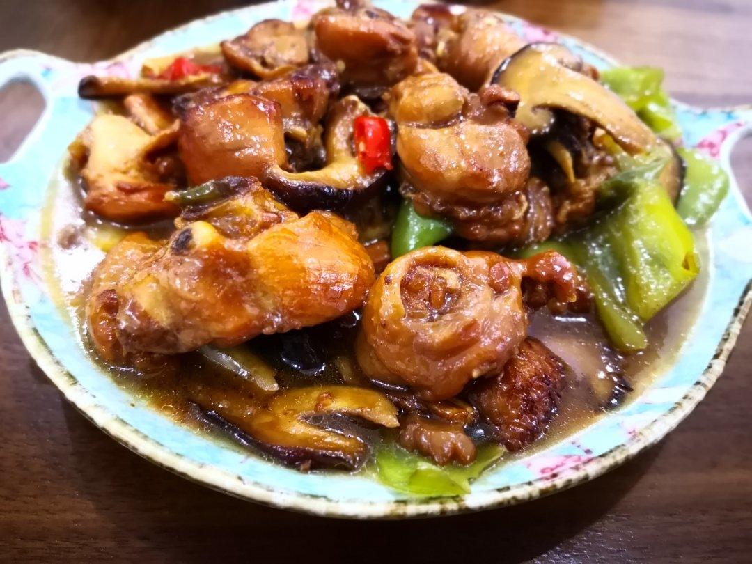 拌饭更好吃的黄焖鸡