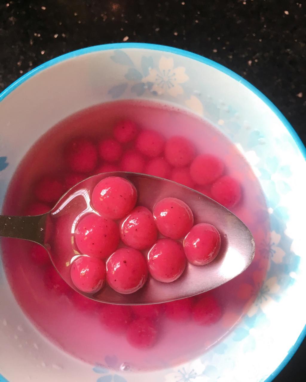 粉粉哒小公举圆子（火龙果皮再利用）