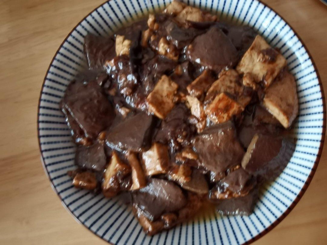鸭血豆腐