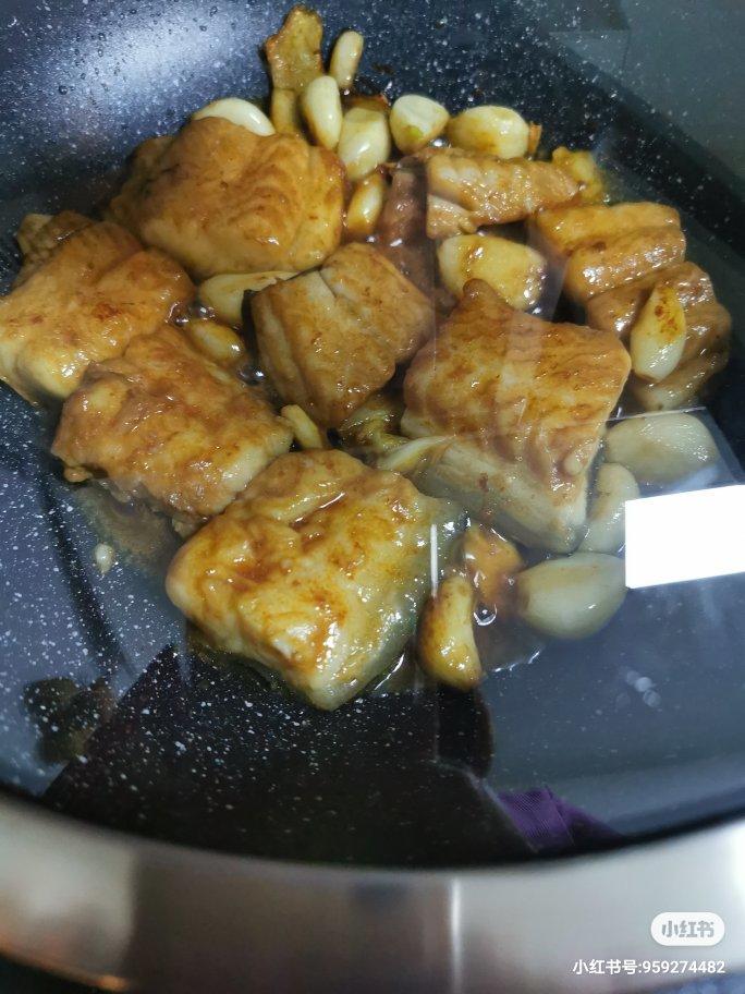 张亮砂锅鱼头—中餐厅