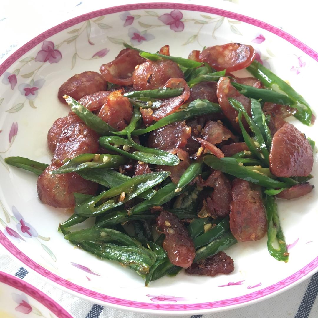 青椒炒香肠