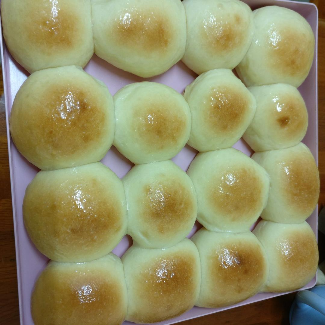 养乐多奶油小面包