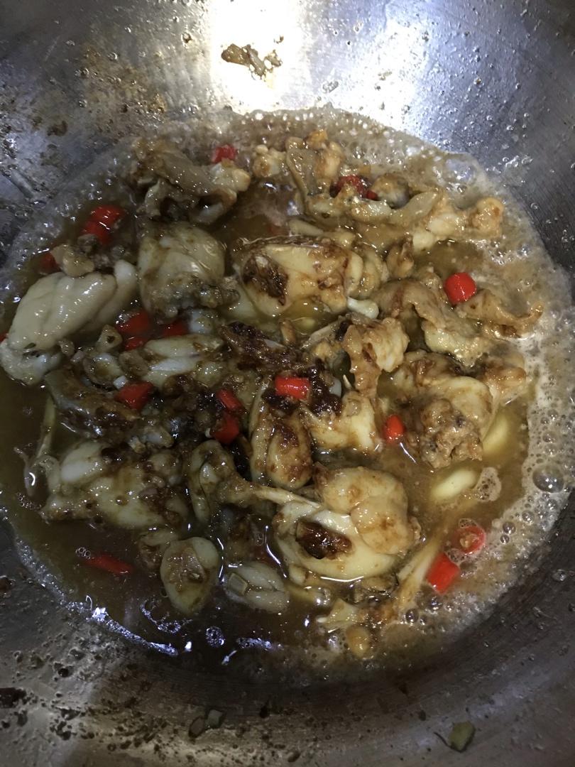厨师长教你：“泡椒牛蛙”的家常做法，色香味俱全，赶紧收藏