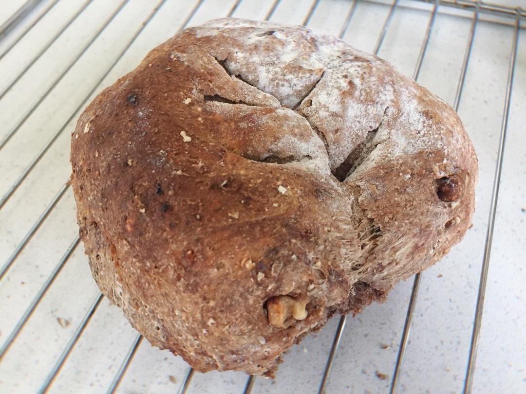 无油无糖全麦果干面包