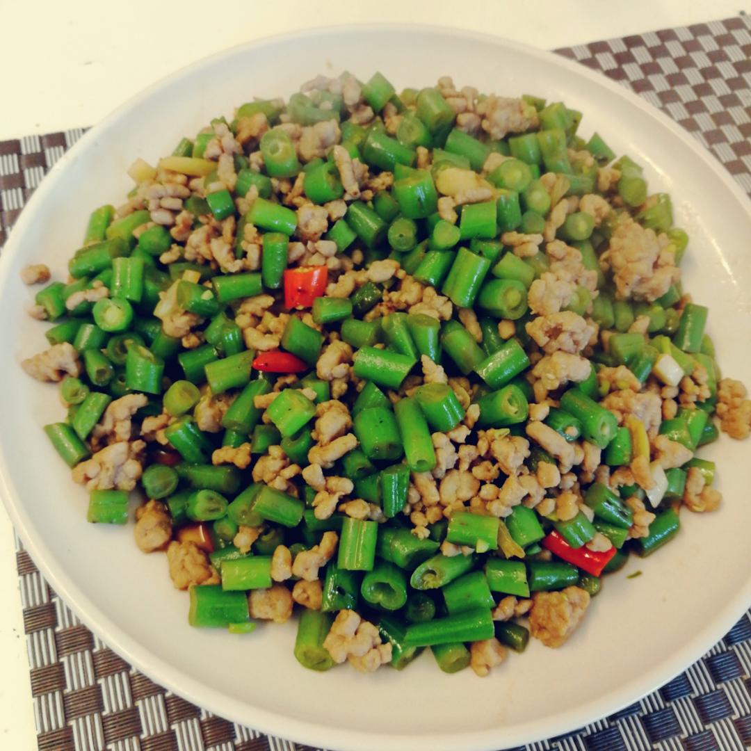 肉沫豆角下饭菜