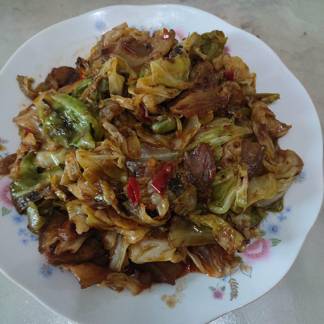 回锅肉包菜