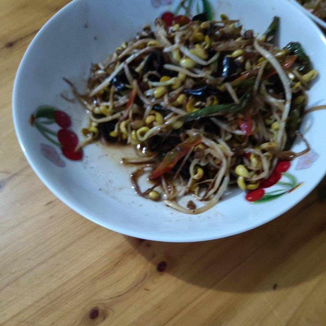 爆炒绿豆芽