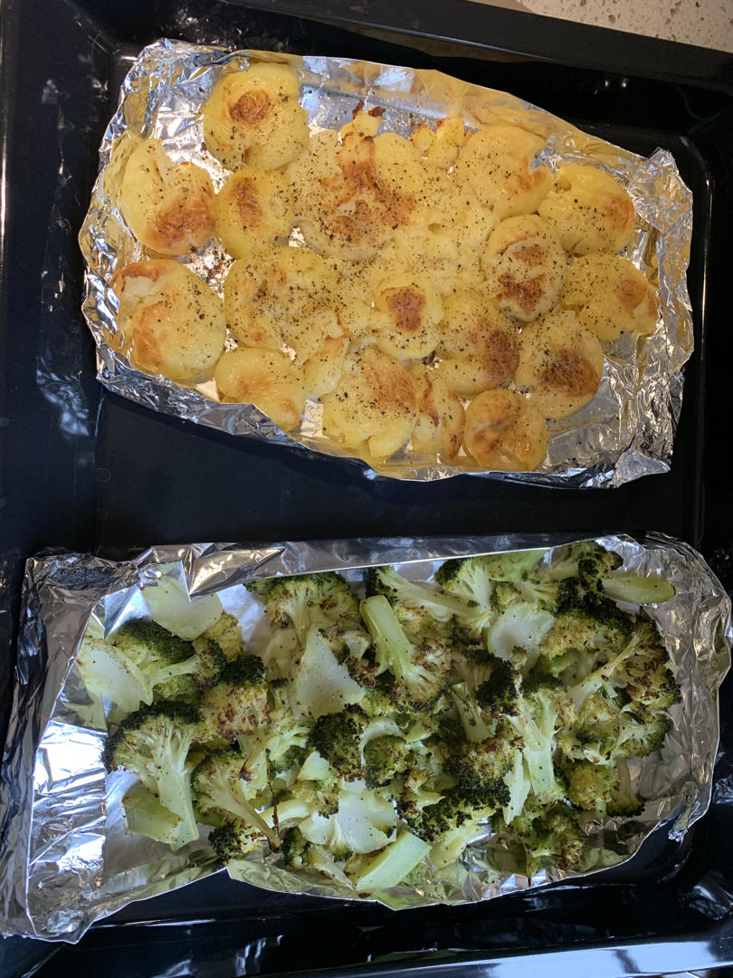 迷迭香椒盐烤脆皮土豆-北鼎食谱