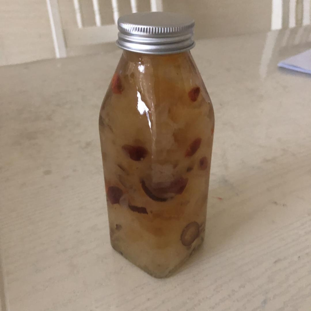 冰糖银耳红枣汤