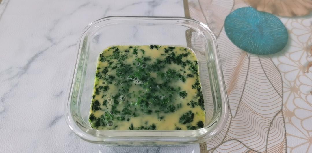 菠菜蒸蛋
