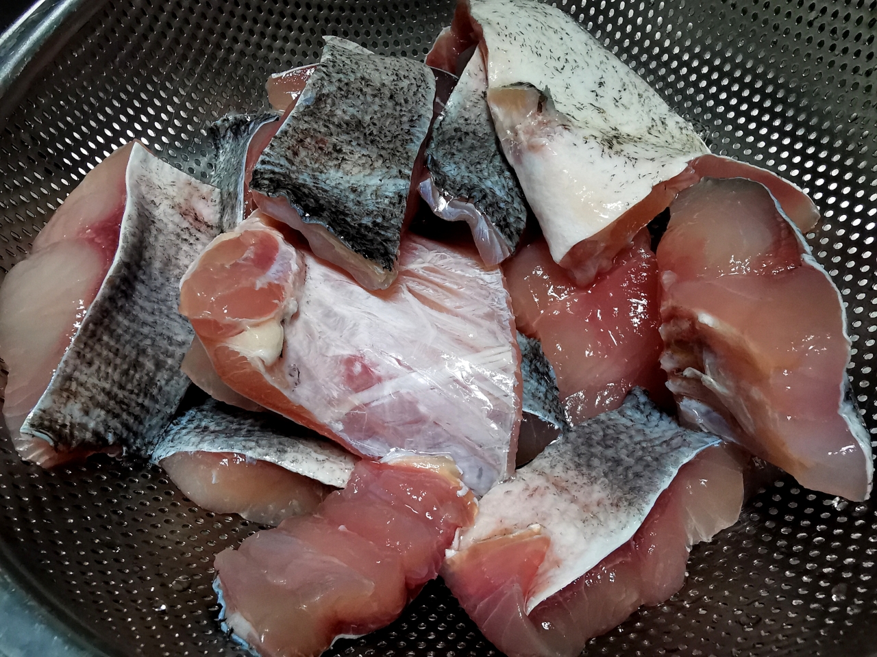 花鲢鱼肉罐头的做法 步骤3