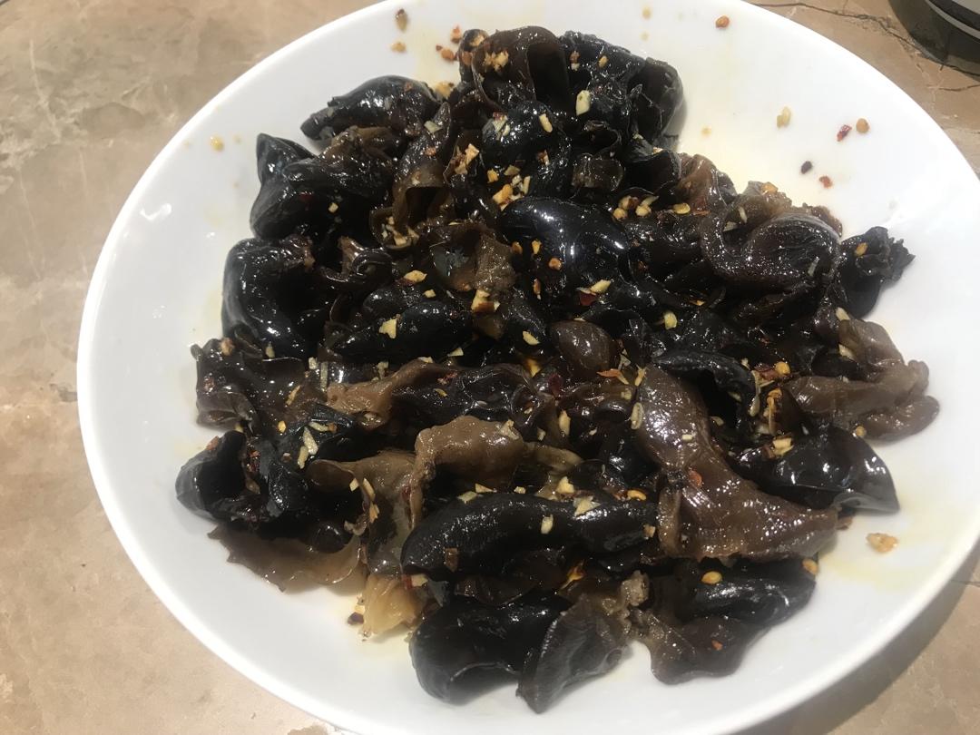 凉拌黑木耳
