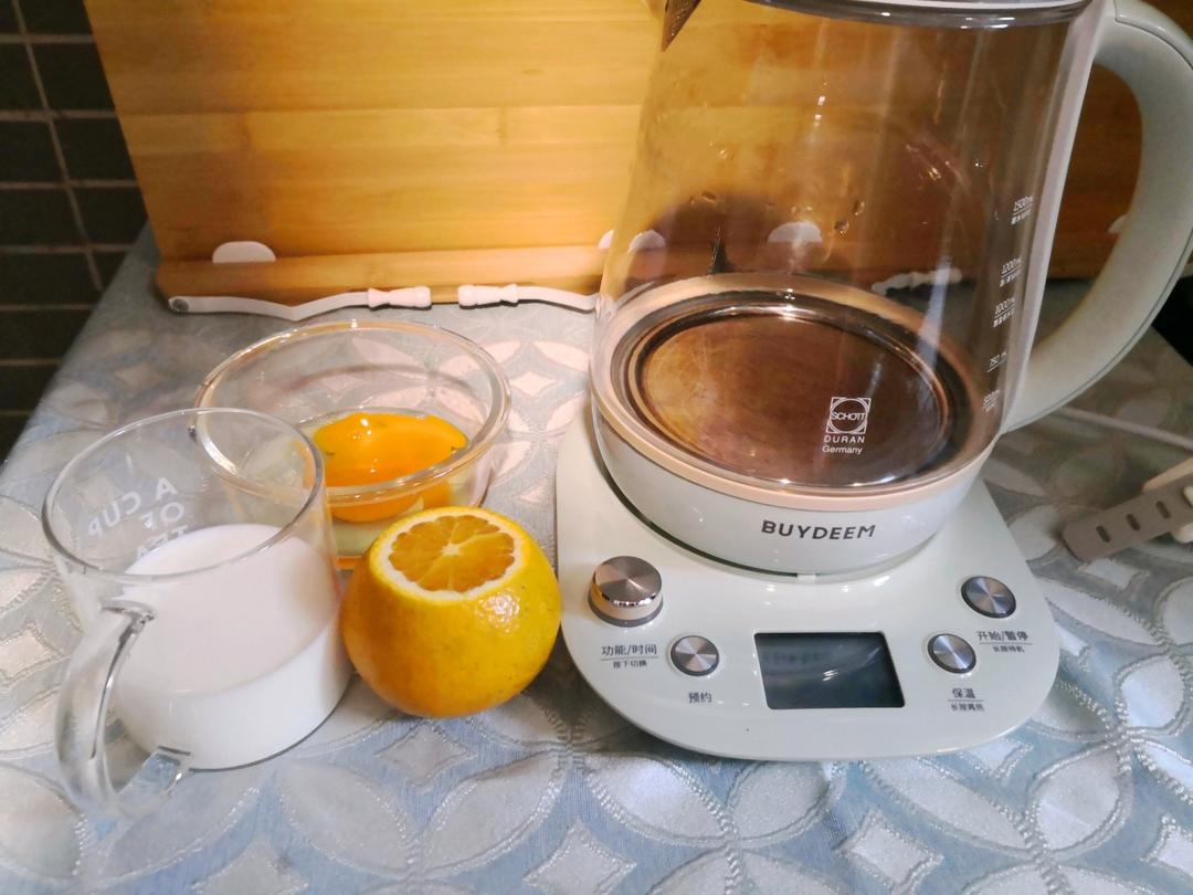 枇杷雪梨糖水【5月北鼎养生壶食谱】