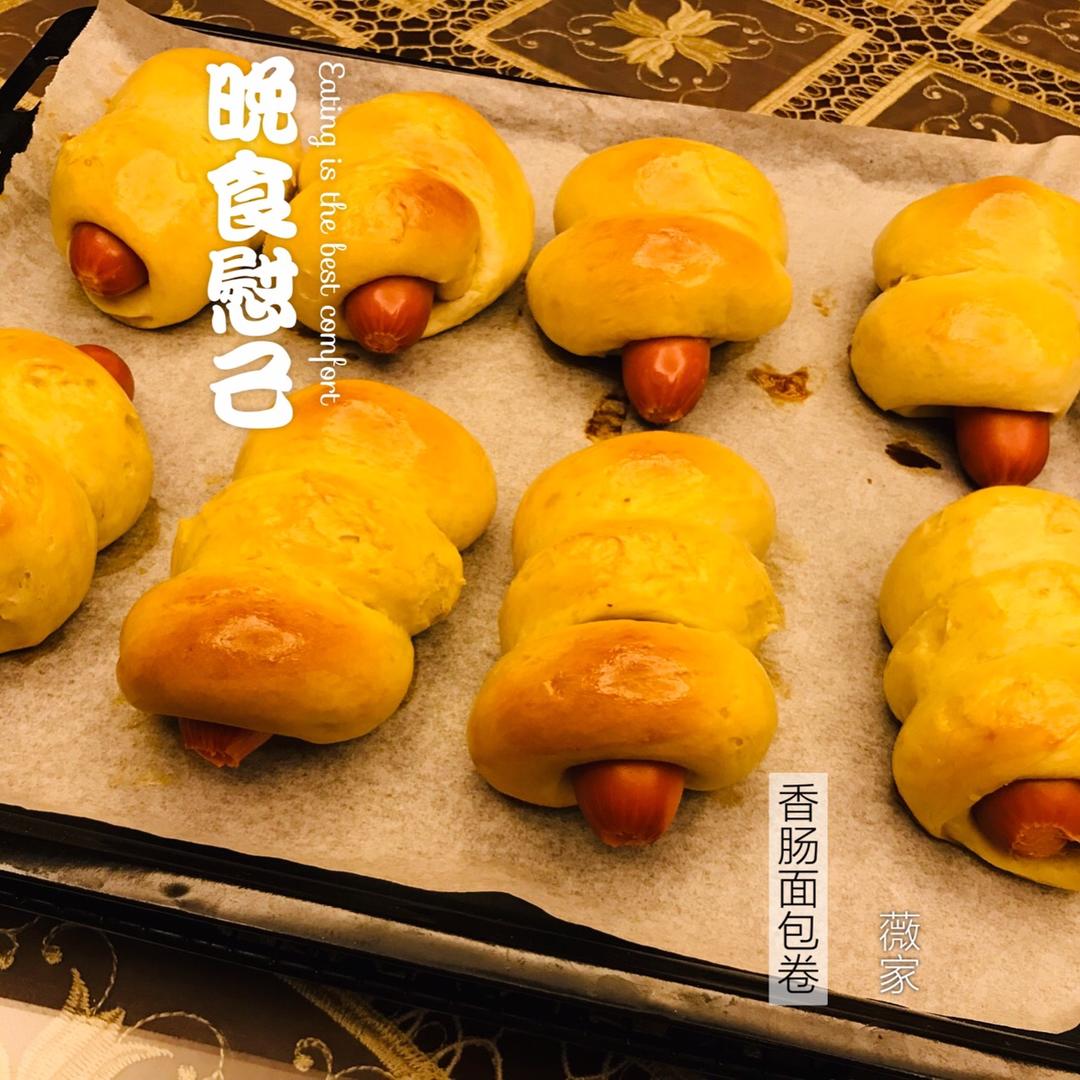 台式香肠面包卷