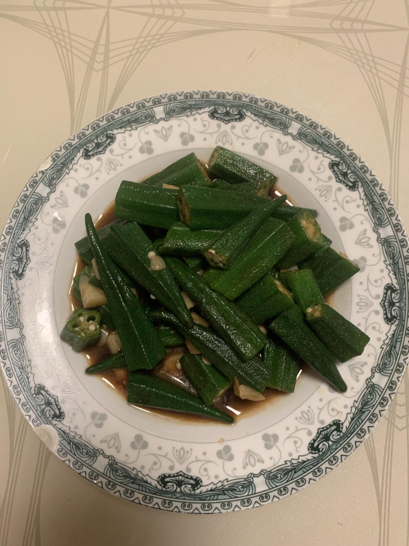 简单好吃的炒秋葵