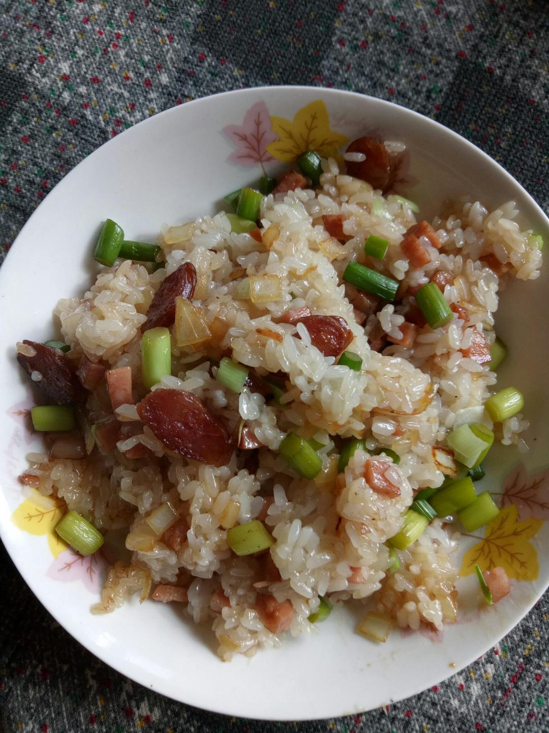 手机用户0832_4l7o做的腊味糯米饭