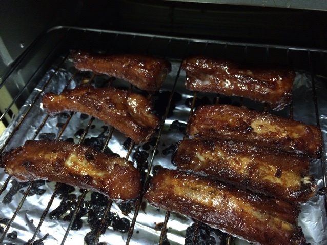 蜜汁烤排骨