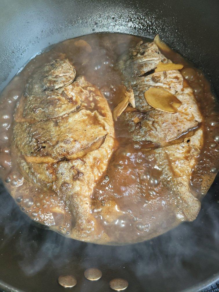 【家常菜】上海红烧鲳鱼