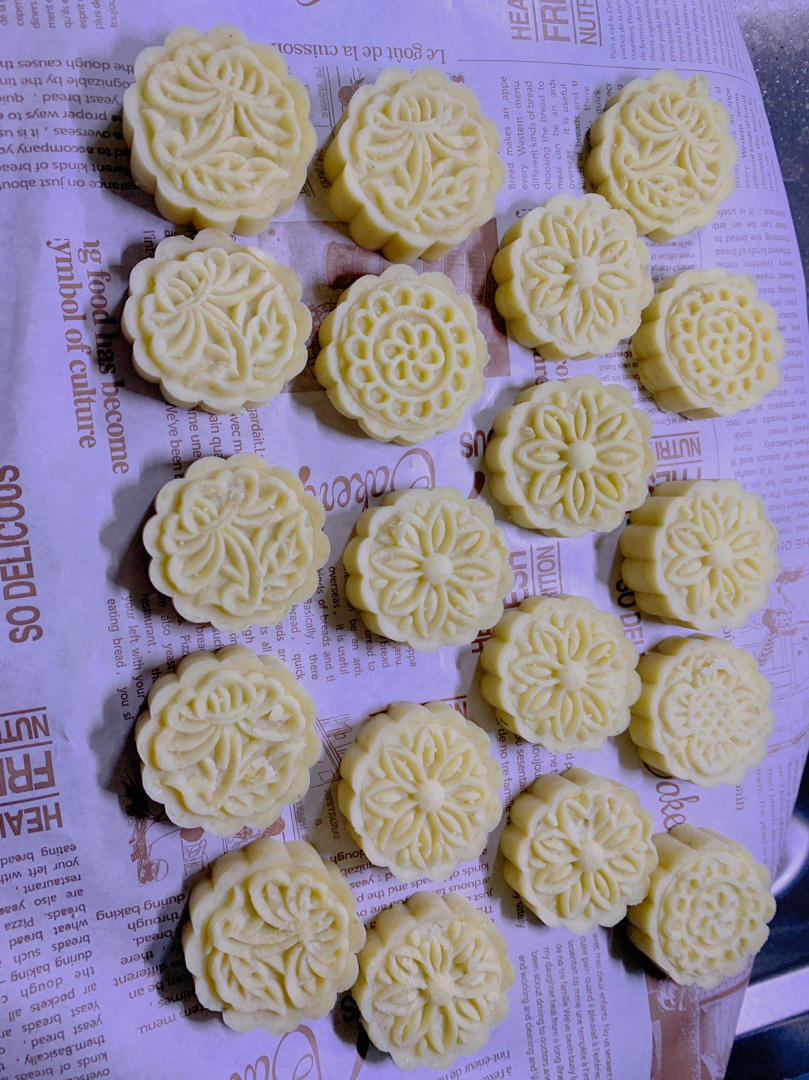奶香绿豆糕（无豆腥味，超快手不麻烦）