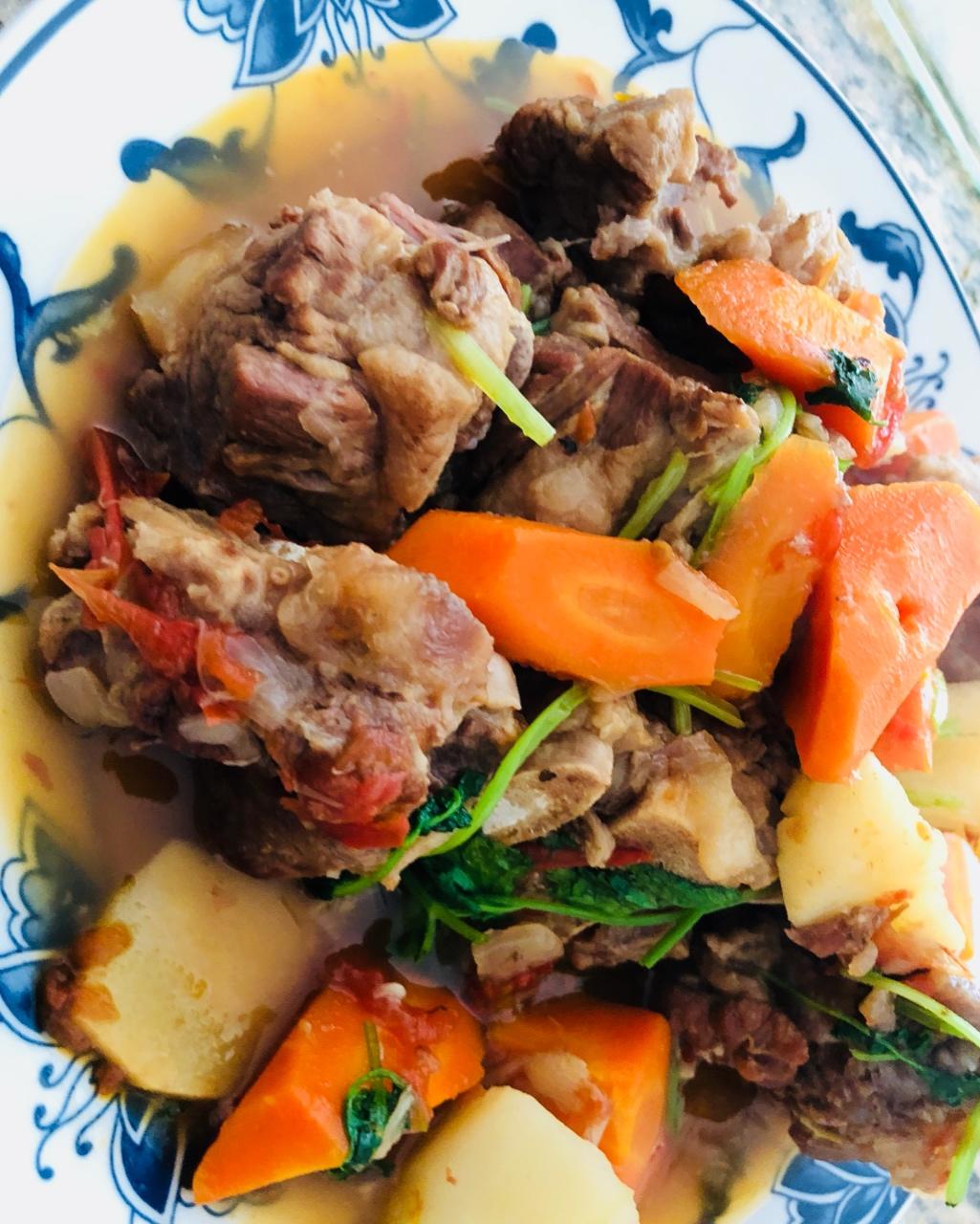 红烧牛尾