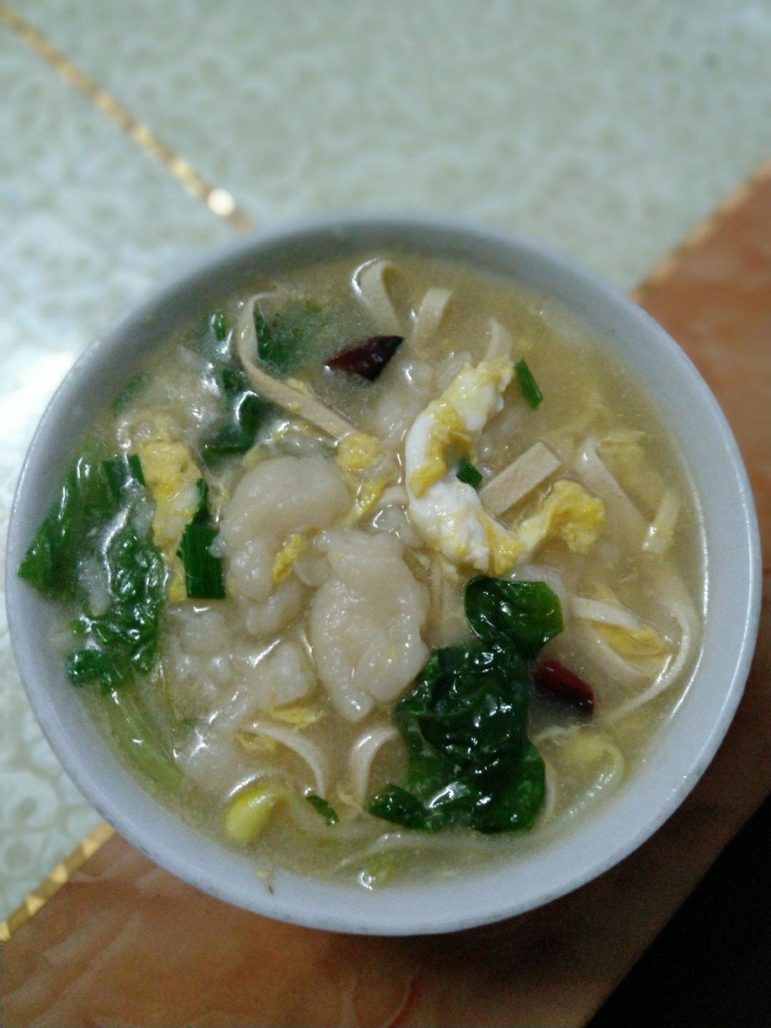 ww玲玲做的蔬菜蛋花面疙瘩汤(附图解面疙瘩做法)