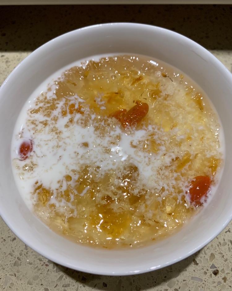 桃胶皂角米雪燕