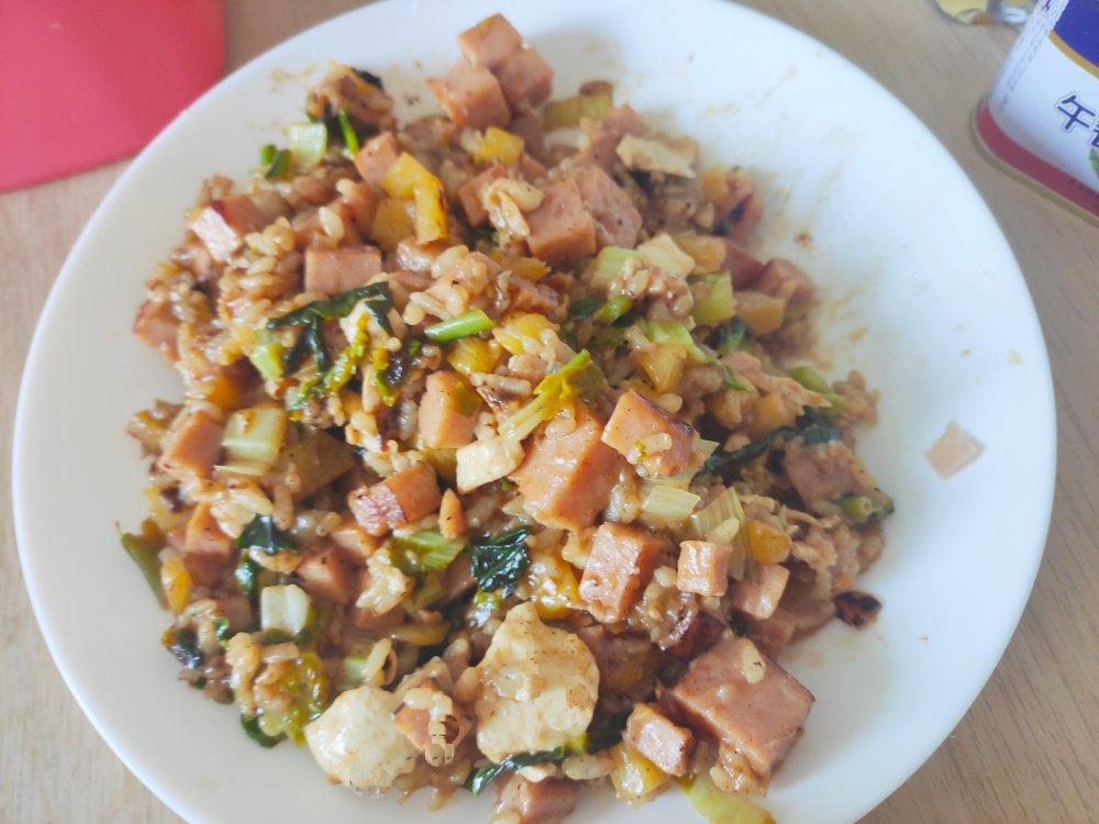 菠萝炒饭