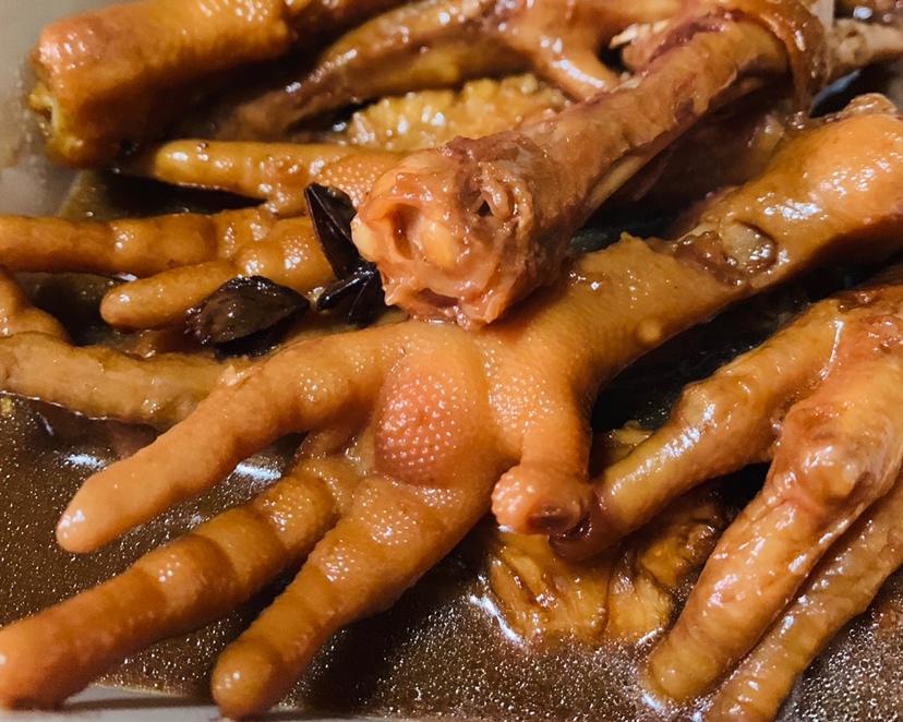 酥到掉牙的卤鸡爪的做法