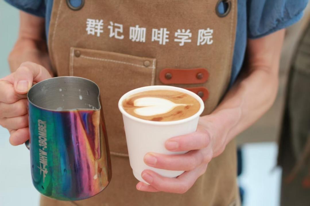 （咖啡爱好者福利）在家如何做拿铁咖啡的办法（一）