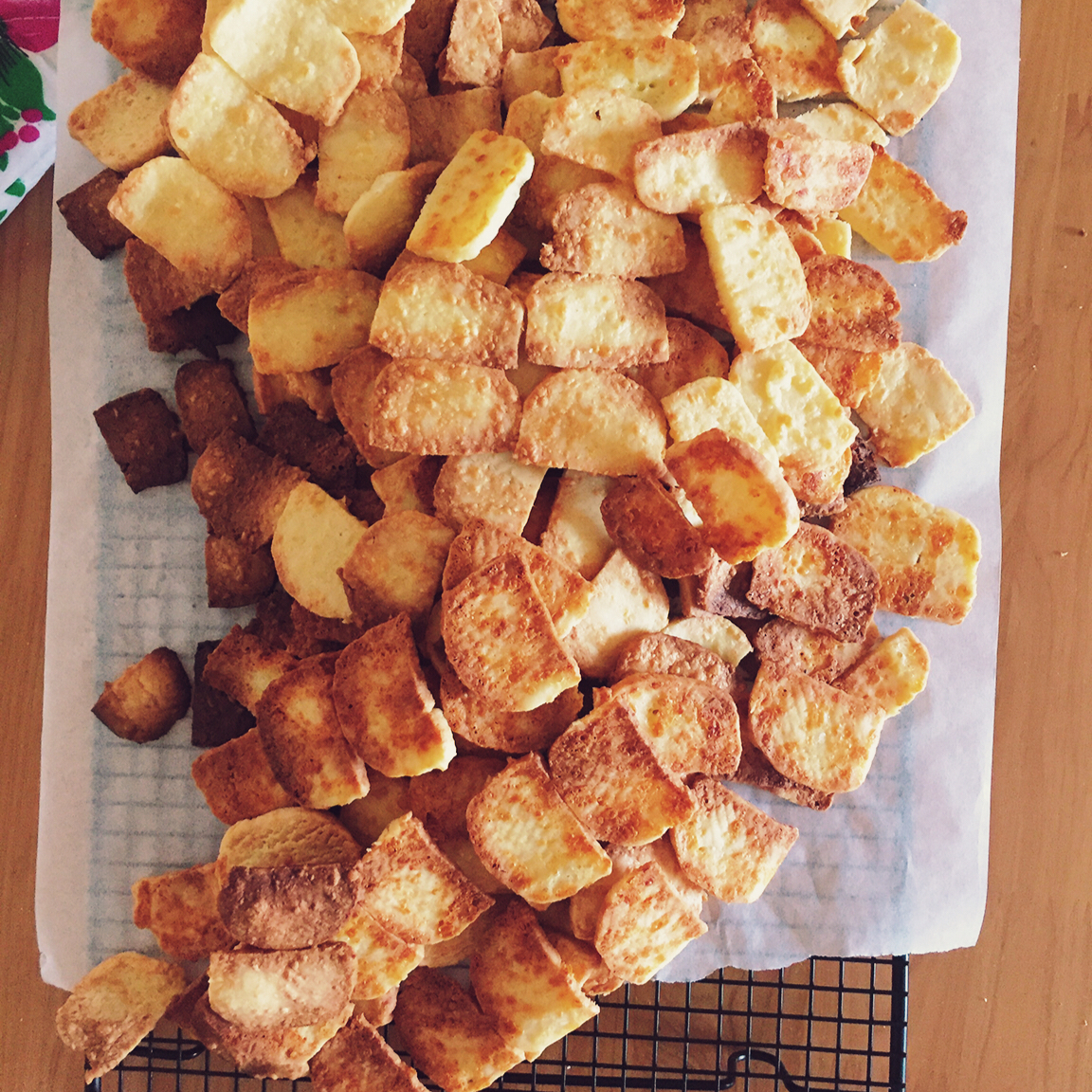 马苏里拉奶酪咸饼干