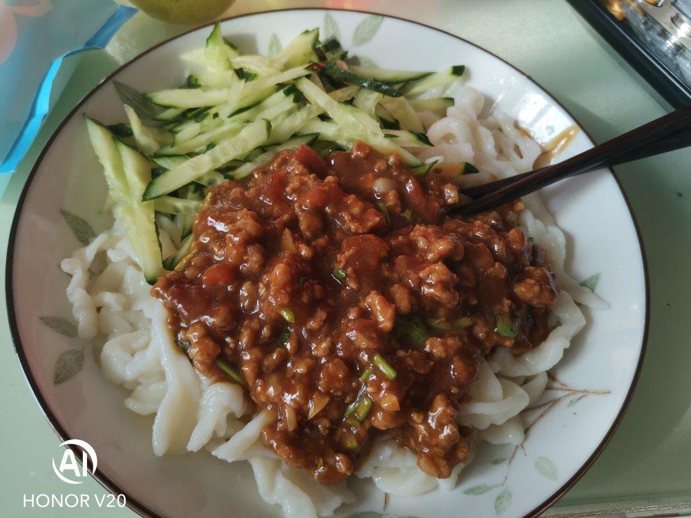 简单快手家常版炸酱面