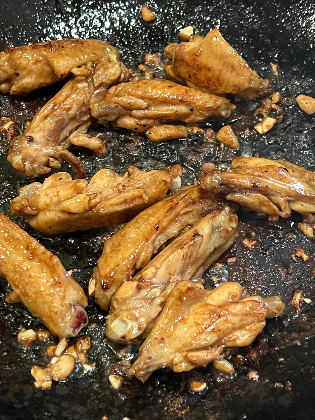 蒜香鸡翅，这才是鸡翅最好吃的做法