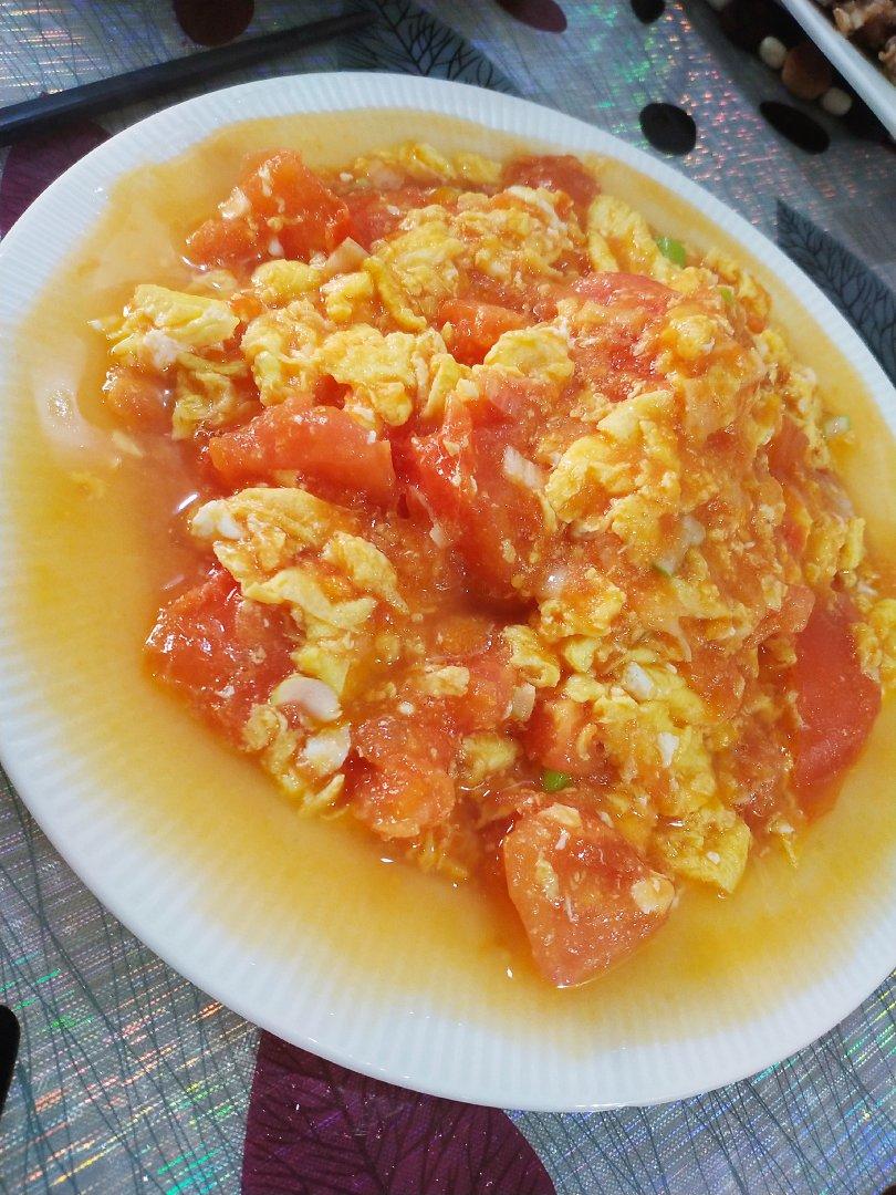 〈西红柿炒鸡蛋〉，童年记忆。欣小厨 😉