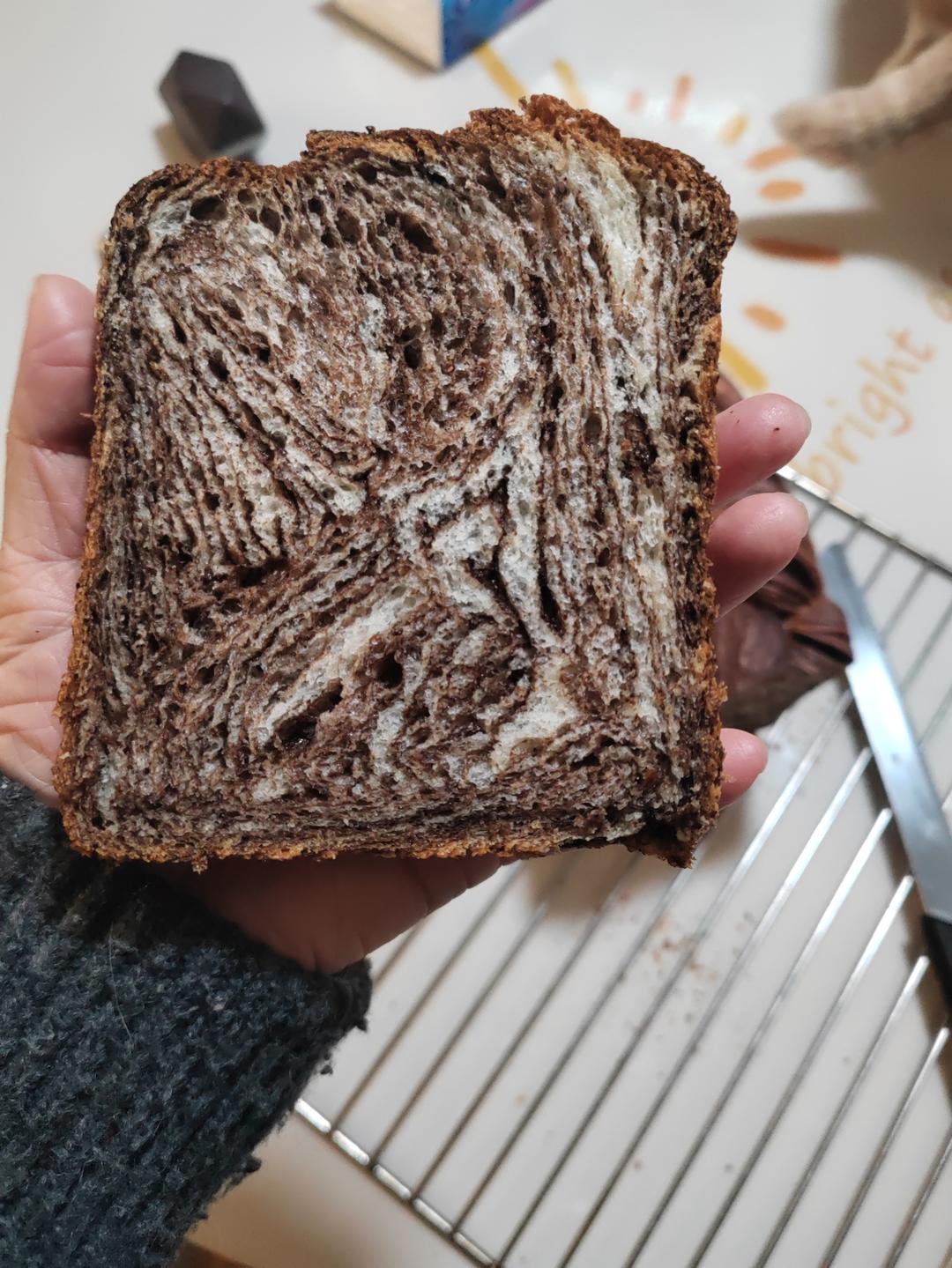 “手工”大理石土司，美得不像话