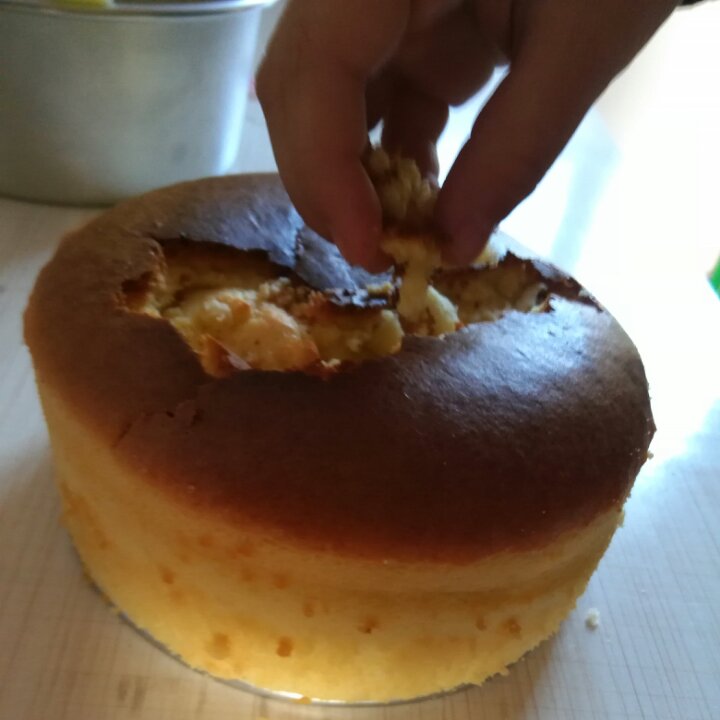 烤箱做蛋糕（戚风蛋糕的做法）