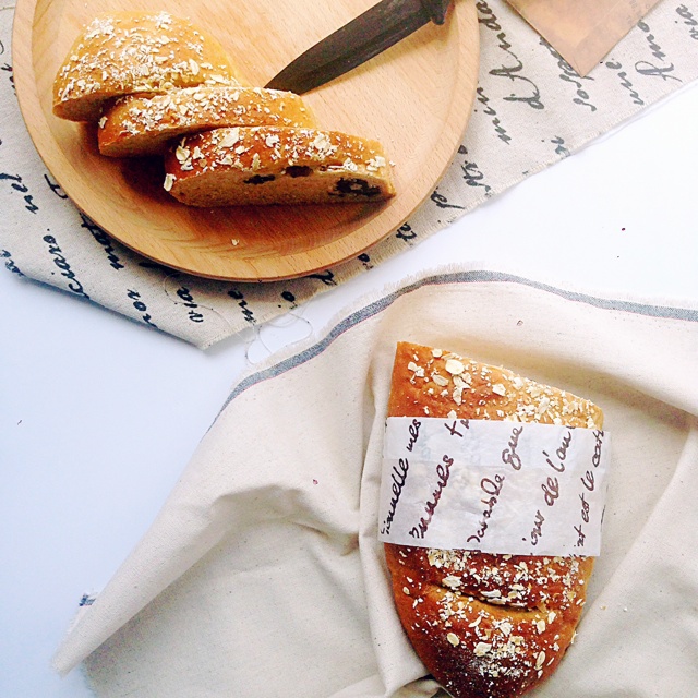 全麦杂粮乳酪面包