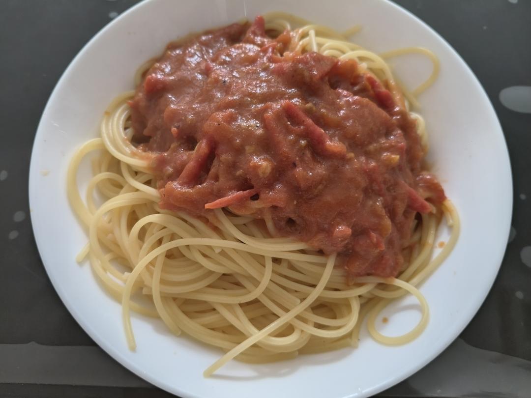 超浓郁番茄肉酱奶油意面